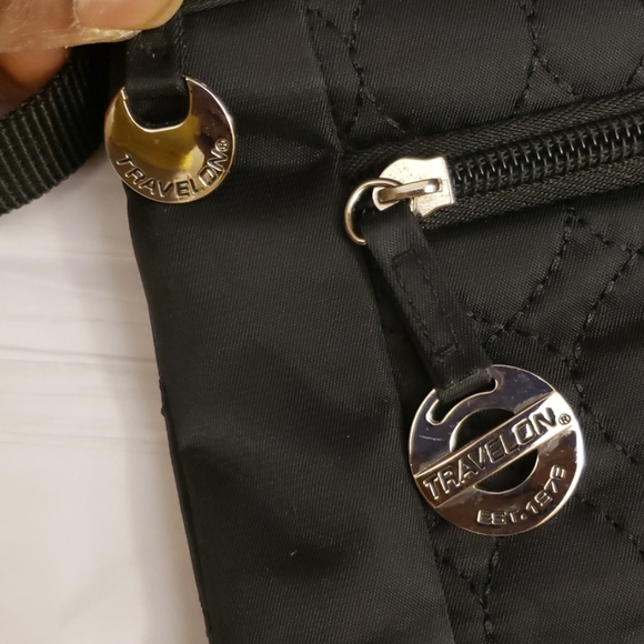 Travelon Black Anti-Theft Crossbody Purse - Picture 5 of 12